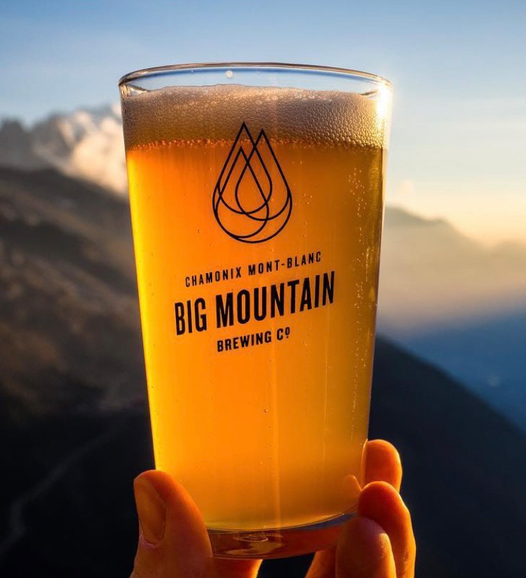 les bières artisanales faites en collaboration avec BIG Mountain servit au Binchotan à Paris